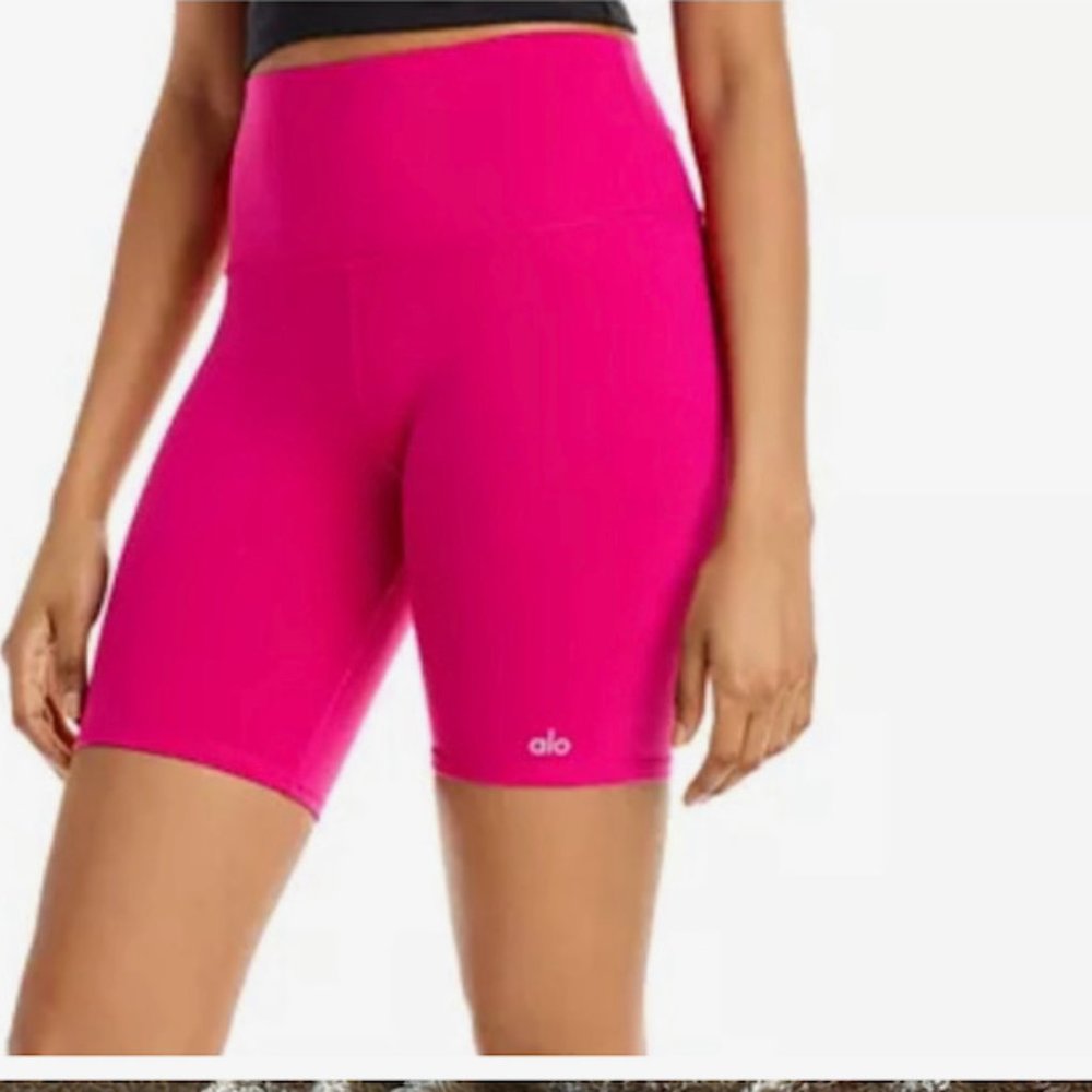 ALO yoga bright pink biker shorts 7 in inseam